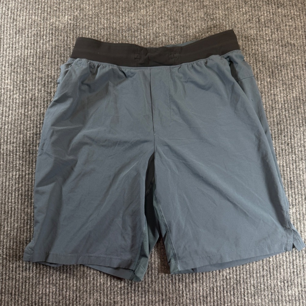 Lululemon Athletic Shorts Men Medium Blue Gray Pace Breaker 7 Inch Inseam